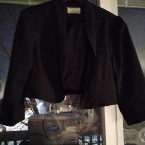 Black bolero